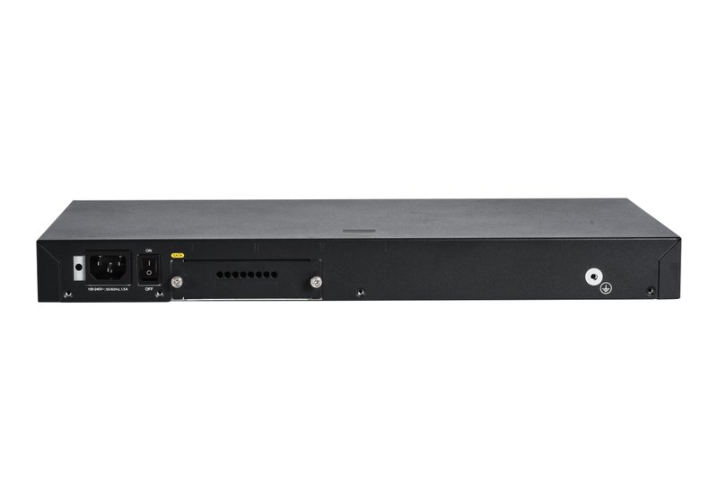 Mặt sau RG-NBR6215-E, ảnh của hãng