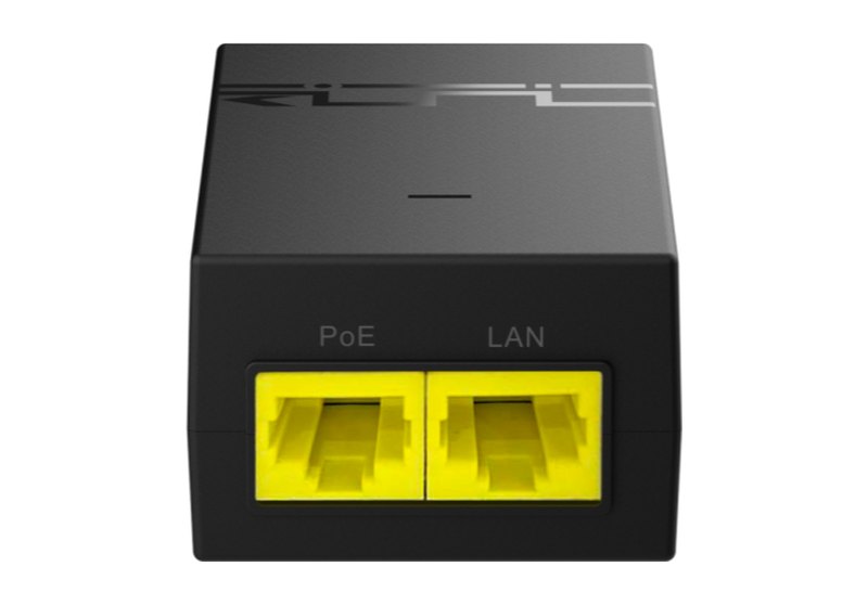 RG-POE-AF15 nhìn chính diện, ảnh của hãng